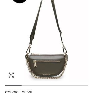 Brand new never worn/used Steve Madden purse.